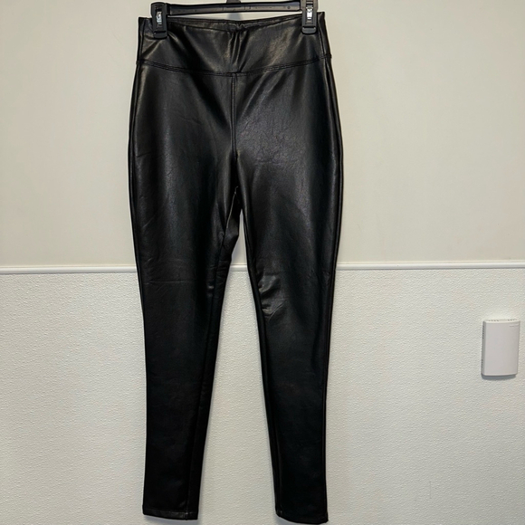 Women's BBJ Los Angeles Pants, M, Black Pleather Faux Leather Leggings Pull on - Picture 10 of 11